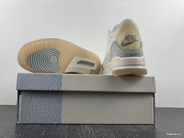 One Kick Jordan 3 Craft Air Ivory FJ9479-100 0803